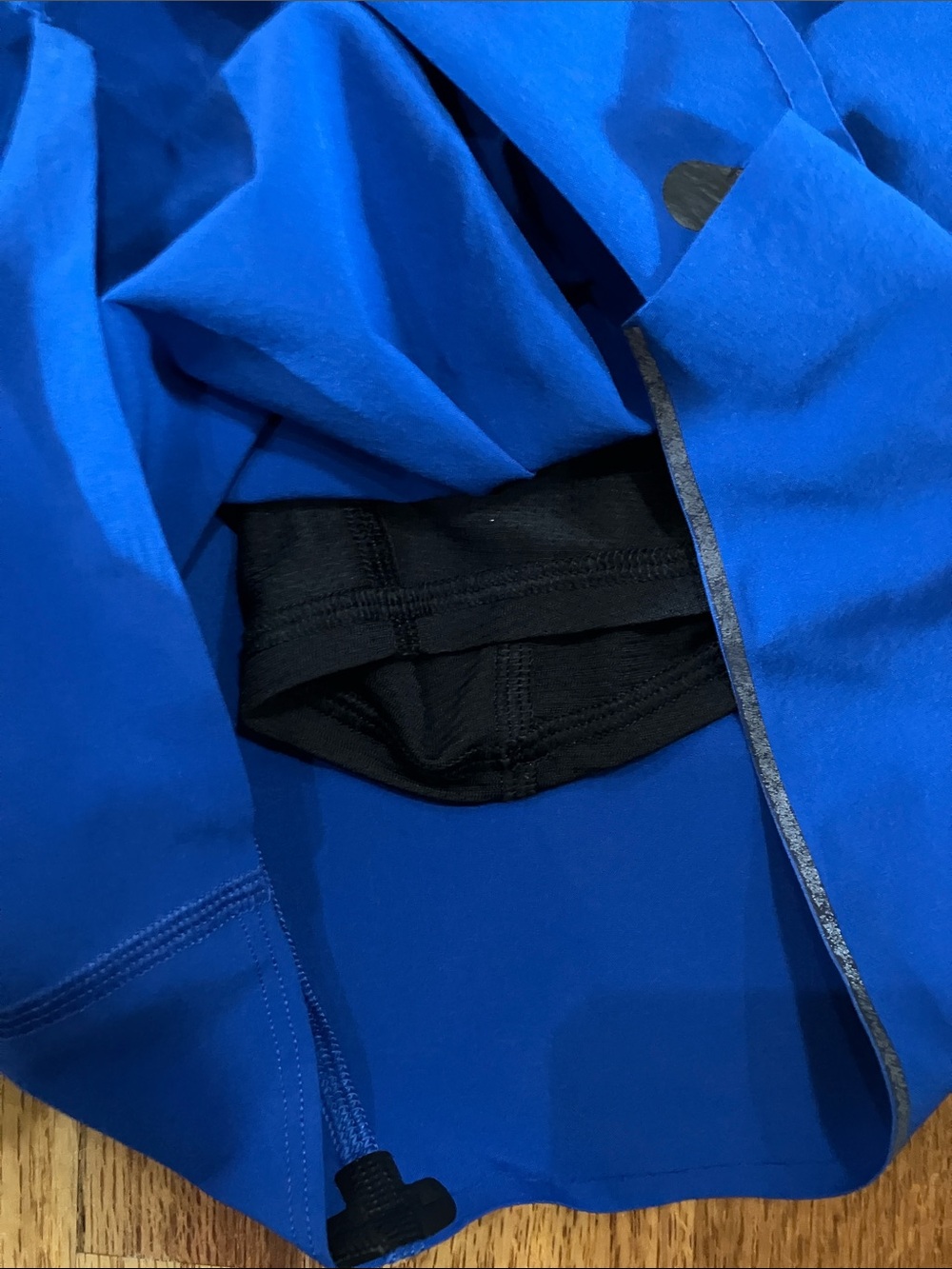 lululemon athletica Men's Surge Athletic Shorts - Bright Blue Sz M EUC - Picture 6 of 6